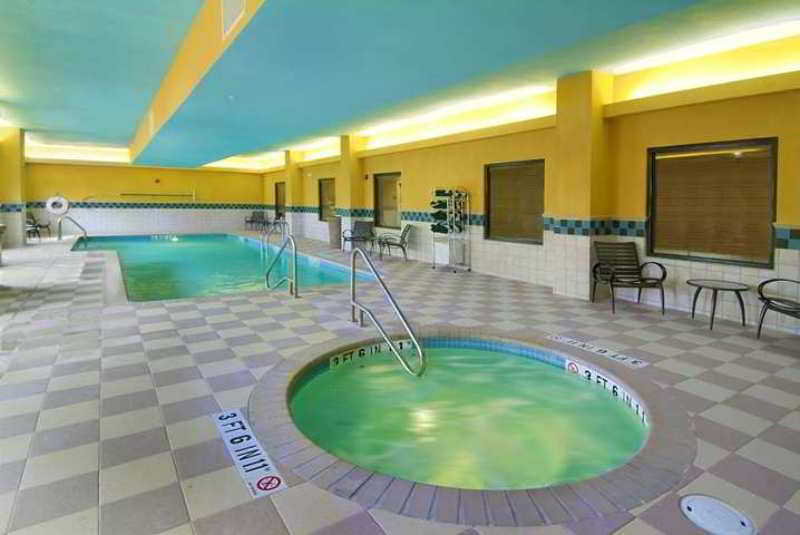 Hampton Inn And Suites San Antonio Airport Facilities photo